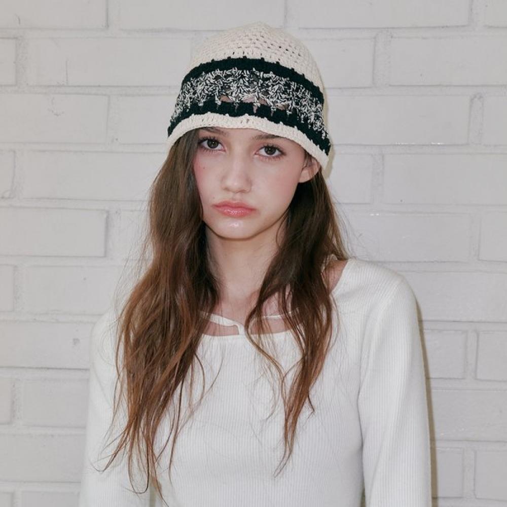 Allincomplete Snuggle Beanie  2 Colors 