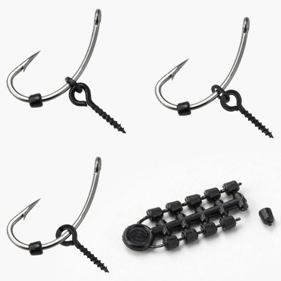 70Pcs/Set Carp Fishing Accessories Set with Storage Box Portable Round Oval Ring Screws Swivels Black Blocking Beans Carp Fishing Gear Equipment Kit