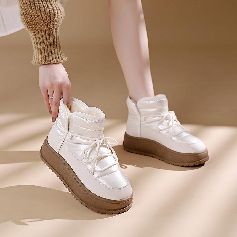 High-top snow boots, piled and thickened in winter, new outer wear, warm and non-slip short cotton shoes K