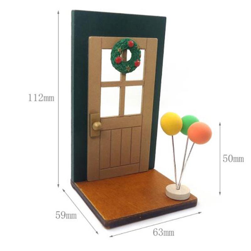 1 Kit Dollhouse Accessories Mini House Atrium Tree Wreath Broom Carpet Bucket DIY Xmas Atmosphere Dooryard Scene Ornaments