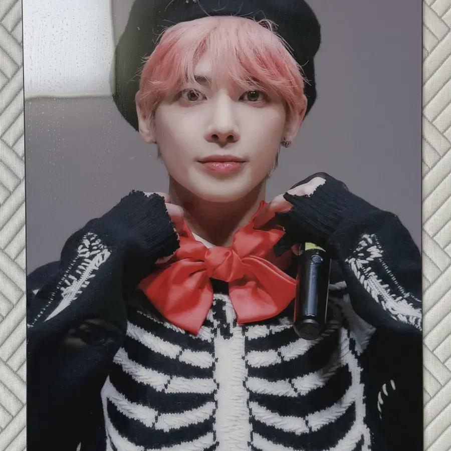 

Tomorrow X Together Тэхён Рамка