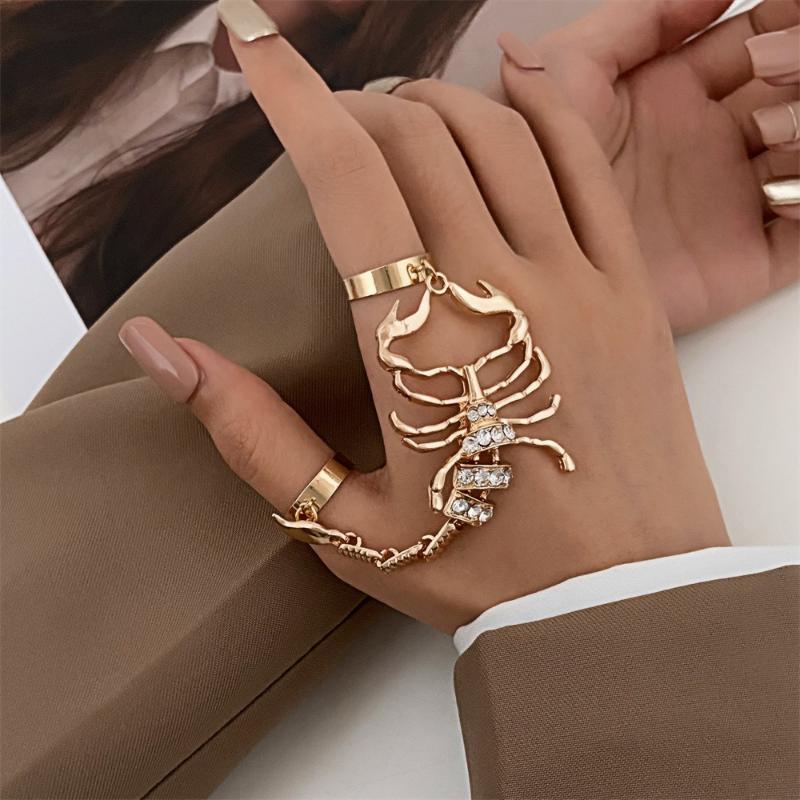 Hip-Hop Rock Scorpion Chain Adjustable Punk Rings For Women  New Gothic Gold Color Party Vacation Jewelry Accessories