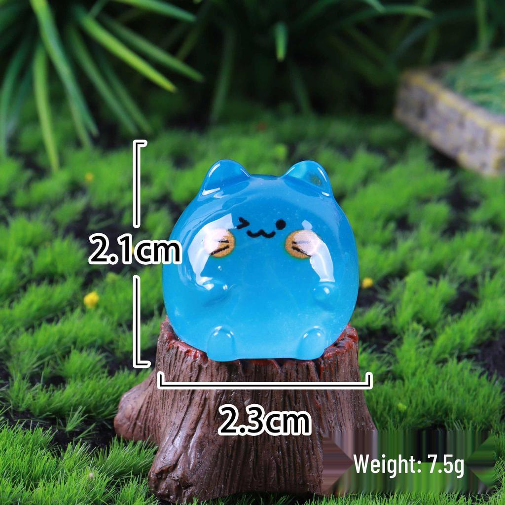 Adorable Luminous Kitten Resin Ornaments for DIY Miniature Gardens