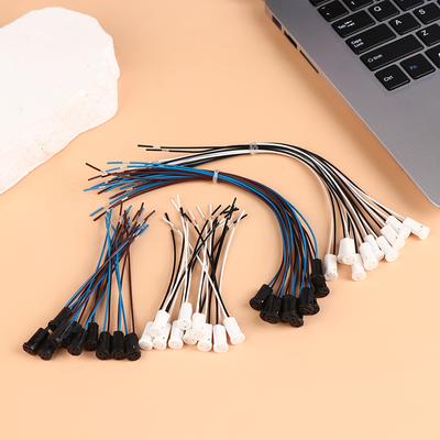 Accesorios de iluminación – Alambres y cables