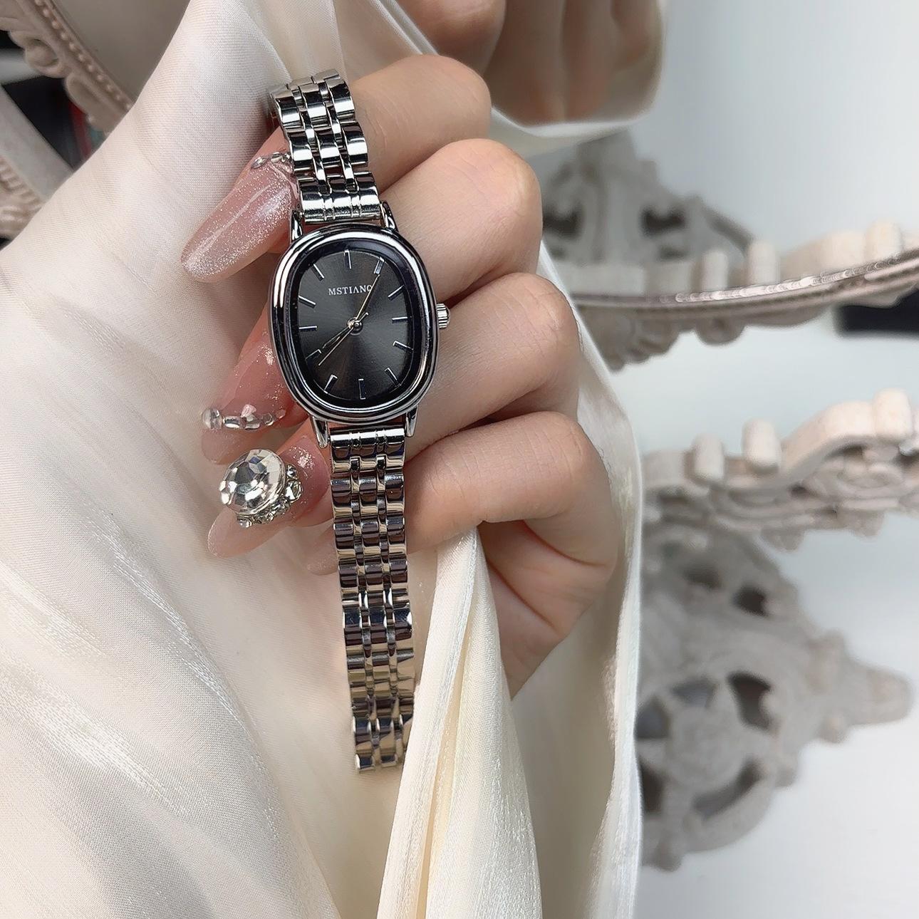 Элегантные Женские Кварцевые Часы Овальной Формы Простой Сетчатый Ремешок Высокая Эстетика Роскошный Минималистичный Дизайн Женские Наручные Часы Подарки