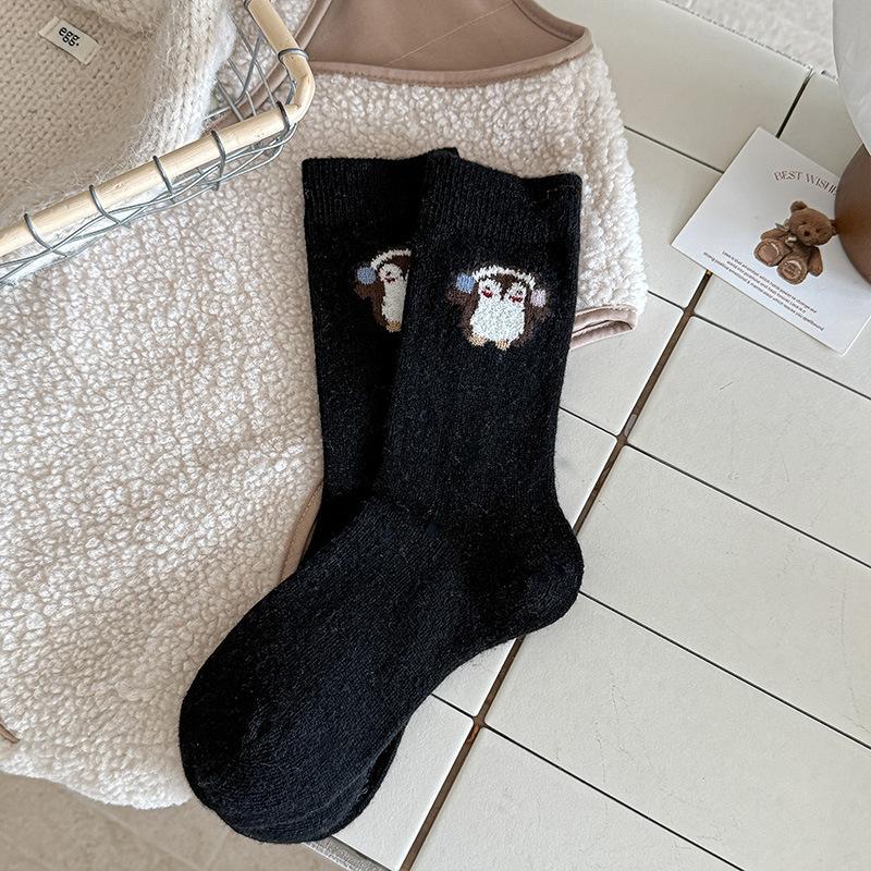 

Шерстяные носки для женщин, Толстые осенне-зимние носки, Теплые мультяшные пингвины, Милые шерстяные носки кофейного цвета для женщин 1 pair чёрный