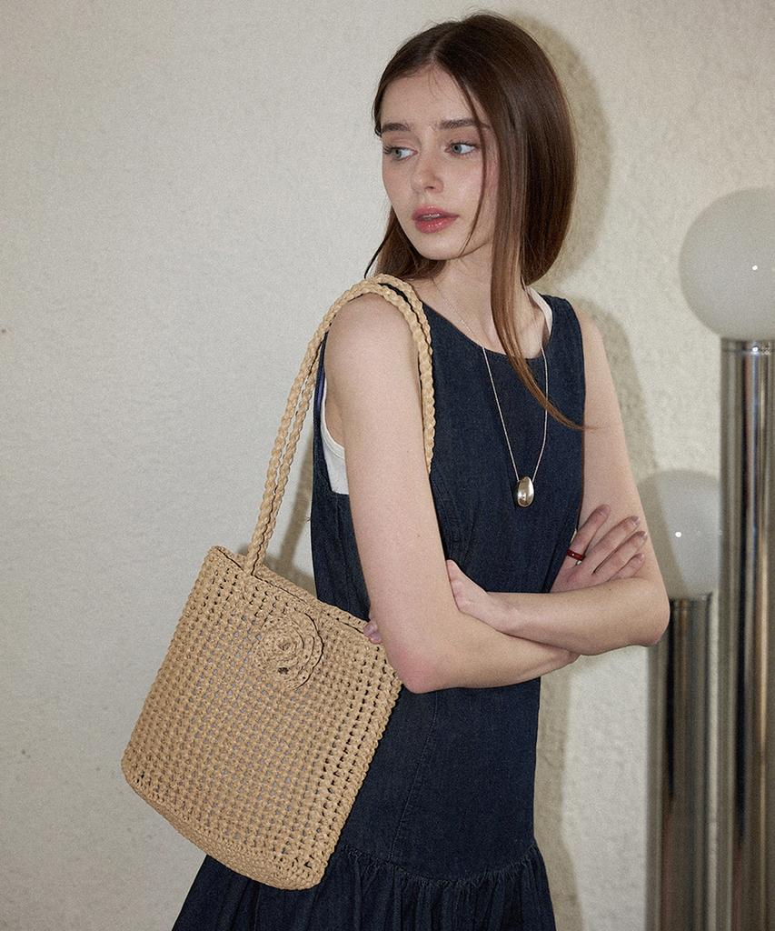 Slowslowly Camellia Handmade Crochet Raffia Shoulder Bag _ Natural Beige