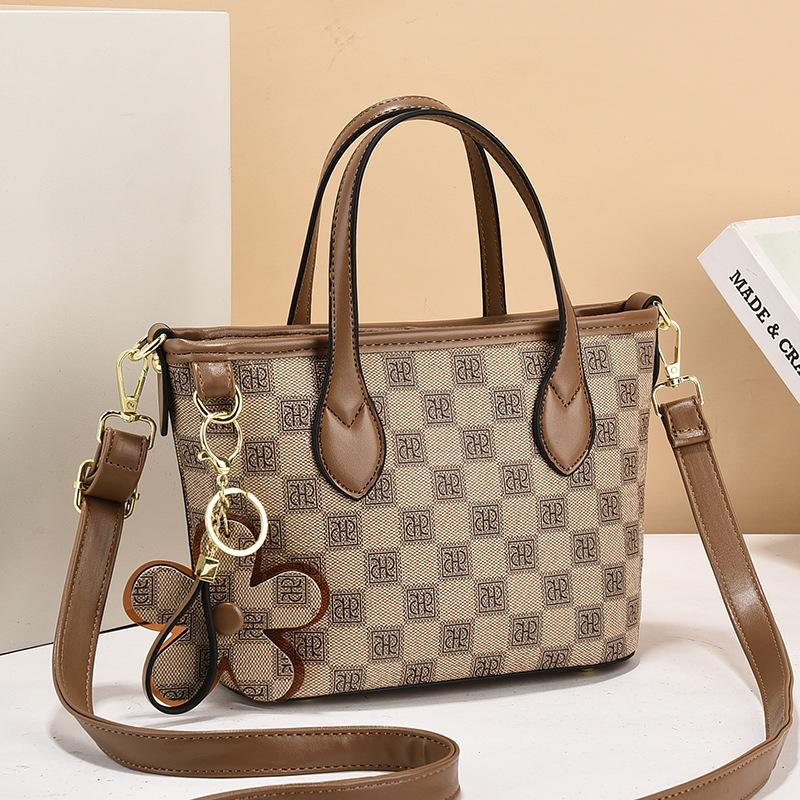 Bag Women's Bag 2025 Summer New Handbag Large Capacity Shoulder Bag Retro Plaid Messenger Bag Factory Price