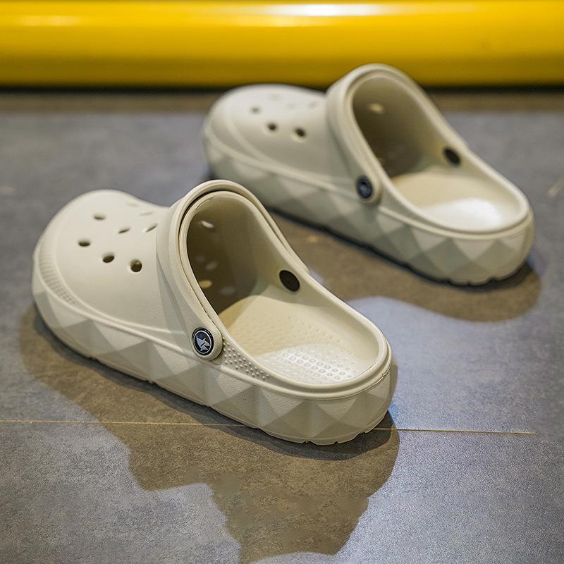 Stepping On Shit Feeling Hole Shoes Men Wear Thick-Soled Non-Slip Bag Head Drag Soft-Soled Dual-Purpose Beach Cool Slippers