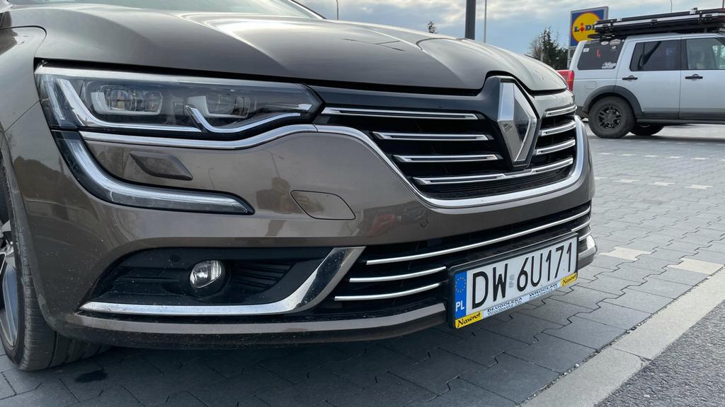 Lexus LS 2006- Chrome Tailgate Trim