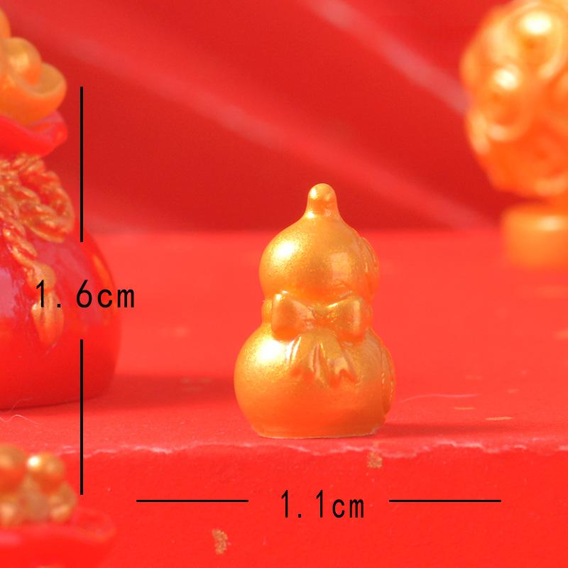 Cute Little Green Snake New Year OrnamentHome Desktop DecorationSimulation Resin Handicraft