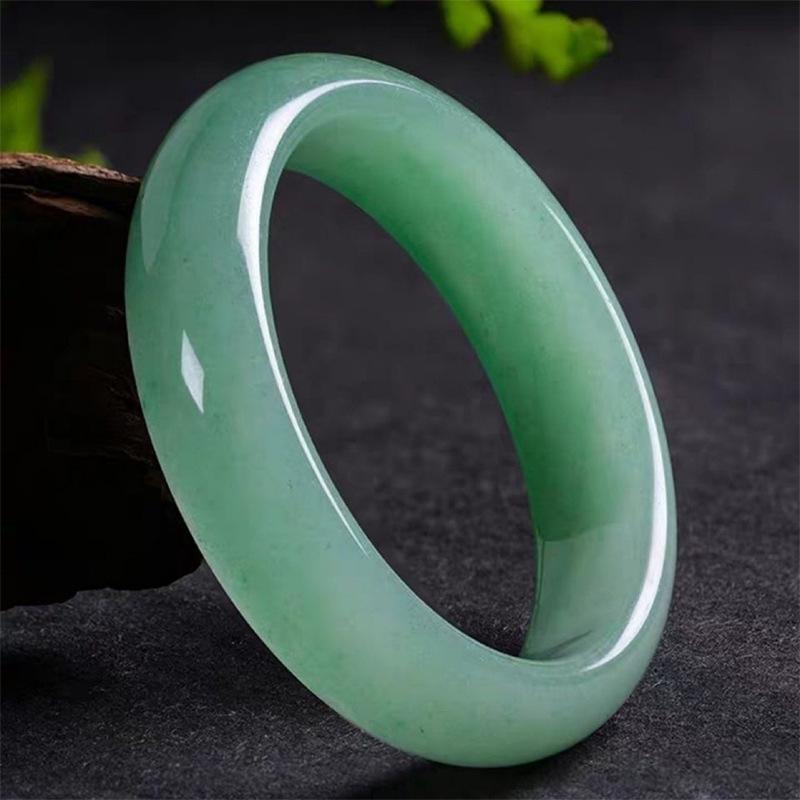 Natural High-Grade Spinach Green Dongling Jade Bracelet