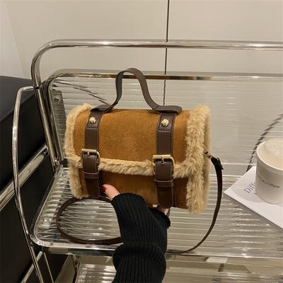 Casual Autumn and Winter Lamb Wool Plush Bag Women's New Trendy Messenger Bag Simple Popular Belt Square Bag