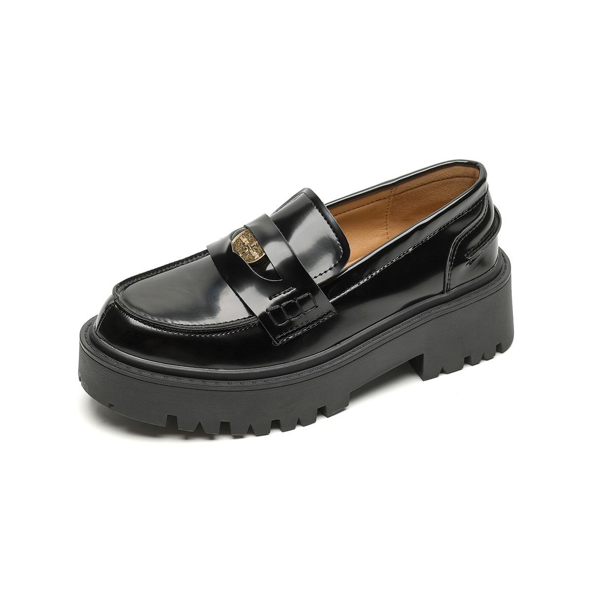 

Женские черные кожаные туфли с толстой подошвой и золотой монетой, с мелким вырезом, круглым носком, одинарные 42 чёрный
