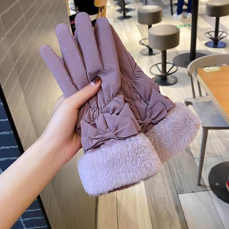 Fashionable Versatile Winter Gloves for Women Riding Electric Bikes In Winter. Warm Cotton and Thick Velvet Cycling Gloves