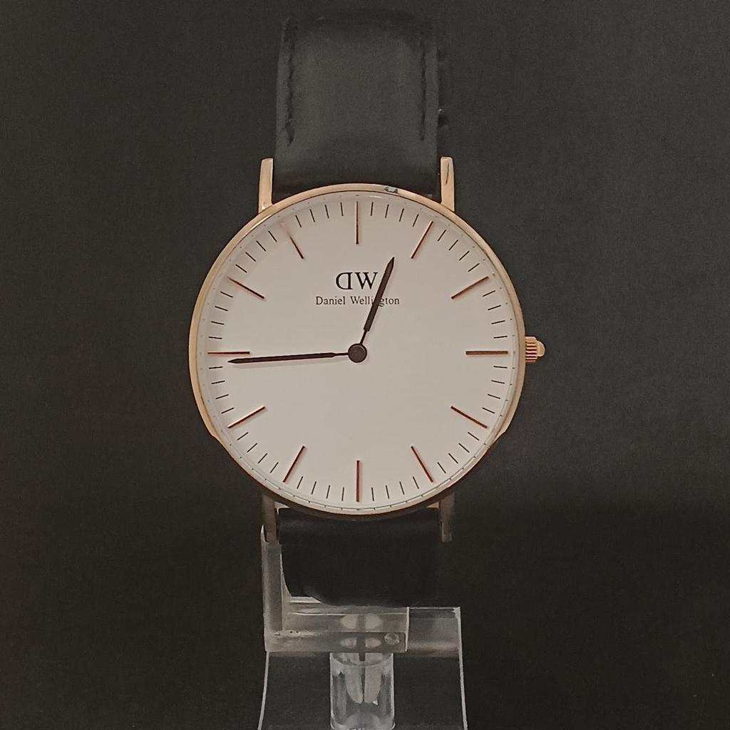 Used Daniel Wellington White Watch