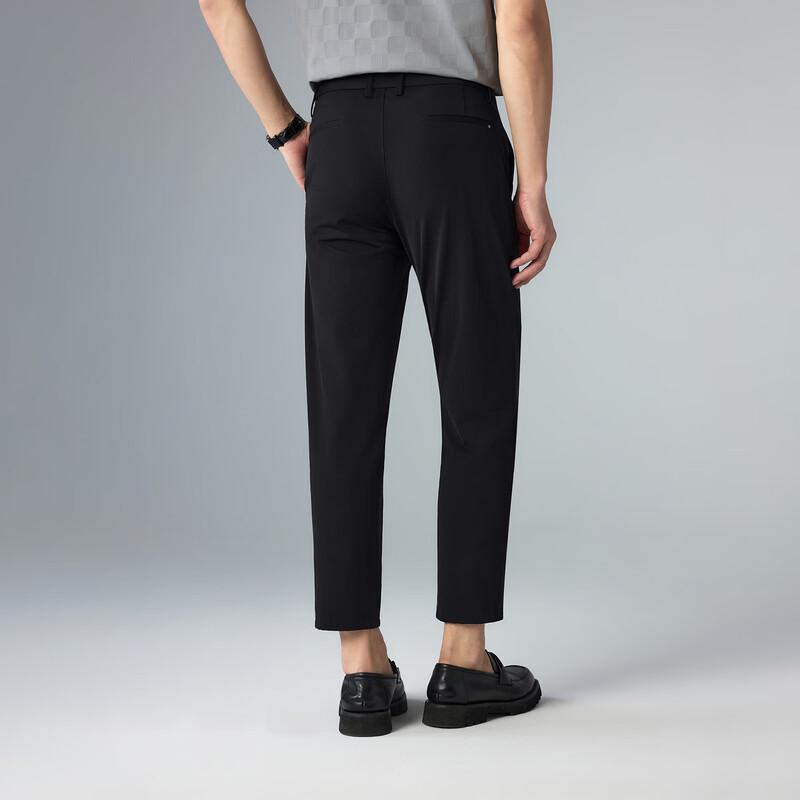 Lilang Leichte Herren-Cropped-Hose aus Eis-Seide für Business Casual