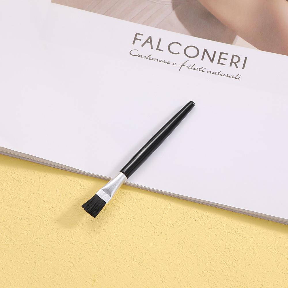 

Portable Mini Eyeshadow & Lip Brush - Flat Head Girlish Heart Design