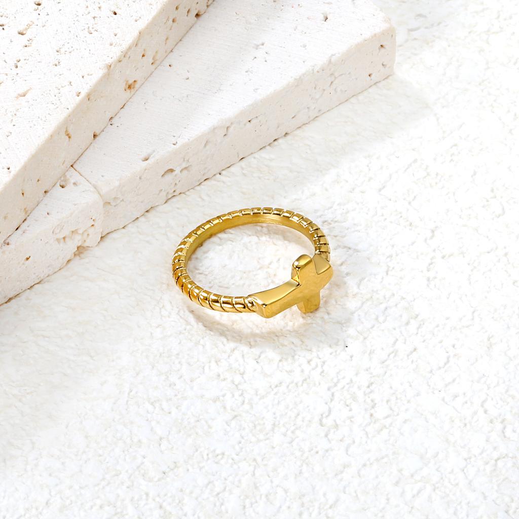 Vintage Classic Cross Ring Stylish Simple Design Twist Ring 18K Stainless Steel Jewelry