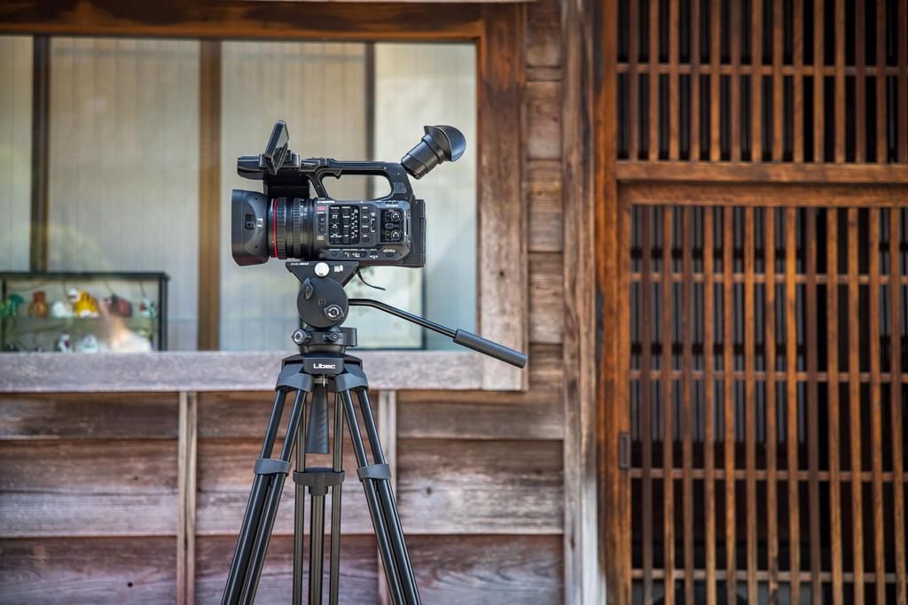 Libec H Professional with LED Detachable Sliding 75mm Half Ball from a Japanese Includes Ideal for Videography and Photography TH-V Head, Grade,