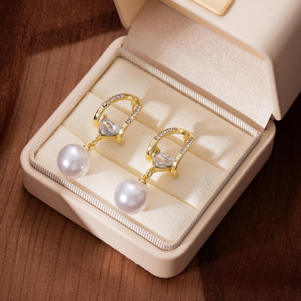 Light Luxury Exquisite Elegant Pearl Pendant Earrings With Diamond Design Studs Women'S Premium French Earrings