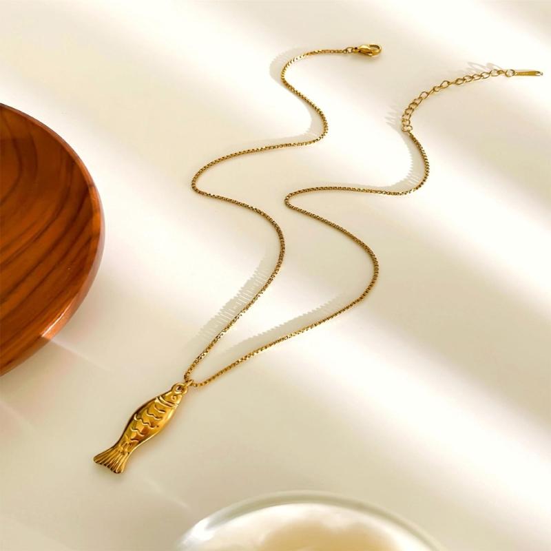 Stylish Fish Charm Handmade Necklace Stainless Steel Everyday Jewelry Gift For Her Trendy Clavicle Chain