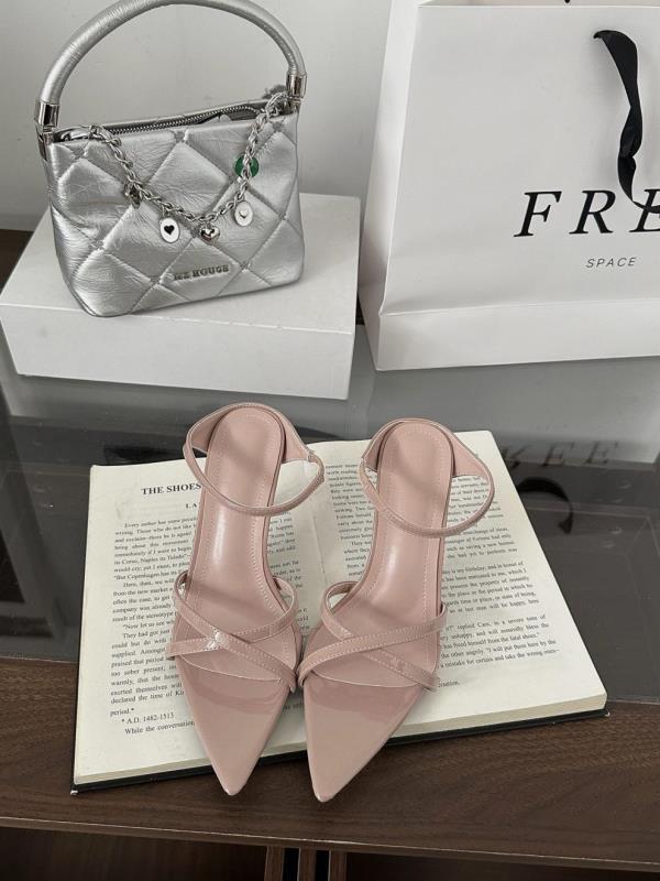 

Модная обувь Женская 2025 Низкие Перекрещенные Тонкие Каблуки Мюли на Каблуке Острый Носок Шлепанцы Высокий Шелк Римские Слайды Резина Ткань ПУ Копытце Перекрещенные 35