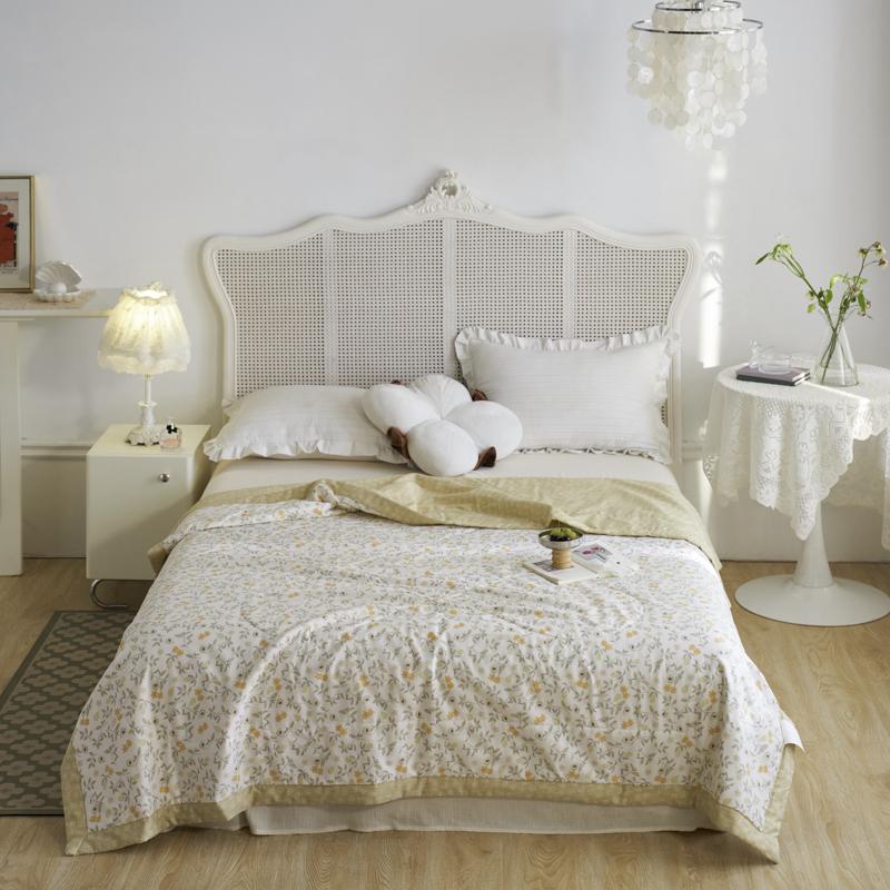 Fresh Floral Summer Quilt 100% Cotton Botanical Flower Pattern Soft Lightweight Quilted Quilt Home Travel Multifunction Blanket