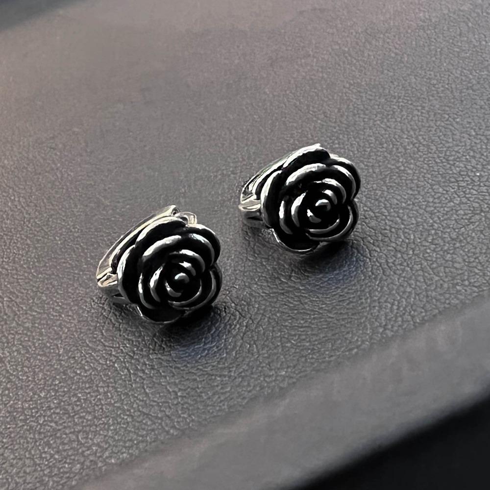 Vintage Rose Camellia Ear Clips Women Elegant Luxury Minimalist Earrings Fashion Statement Jewelry