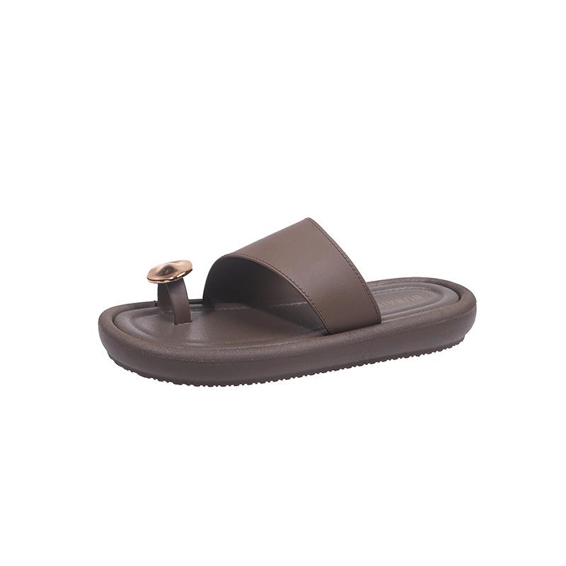 2025 Summer Set of Toe Cool Slippers for Women's Fashion and Versatile Style Flat Bottom Niche Casual Beach Shoes for Women