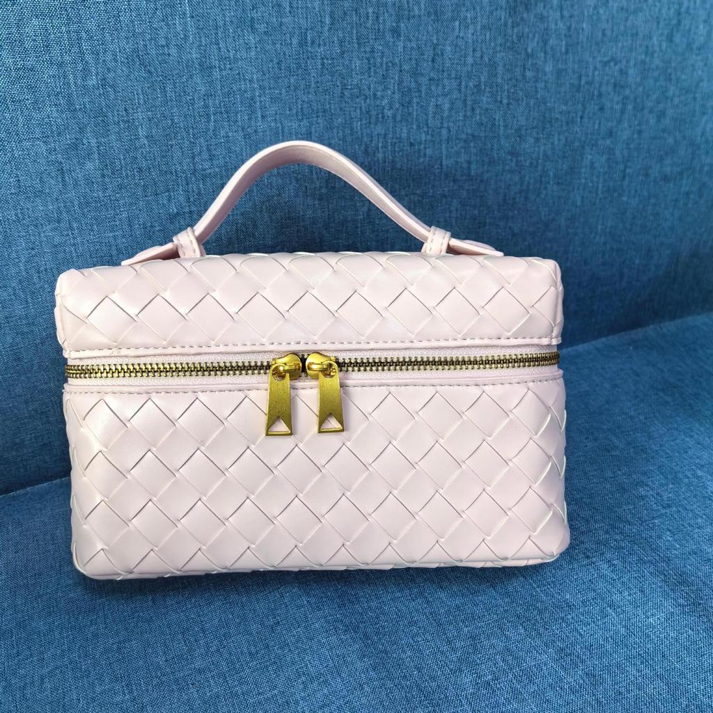 Box Cosmetic Bag Lunch Box Bag Shoulder Crossbody 23cm Hand-woven Portable Small Square Bag Factory Wholesale