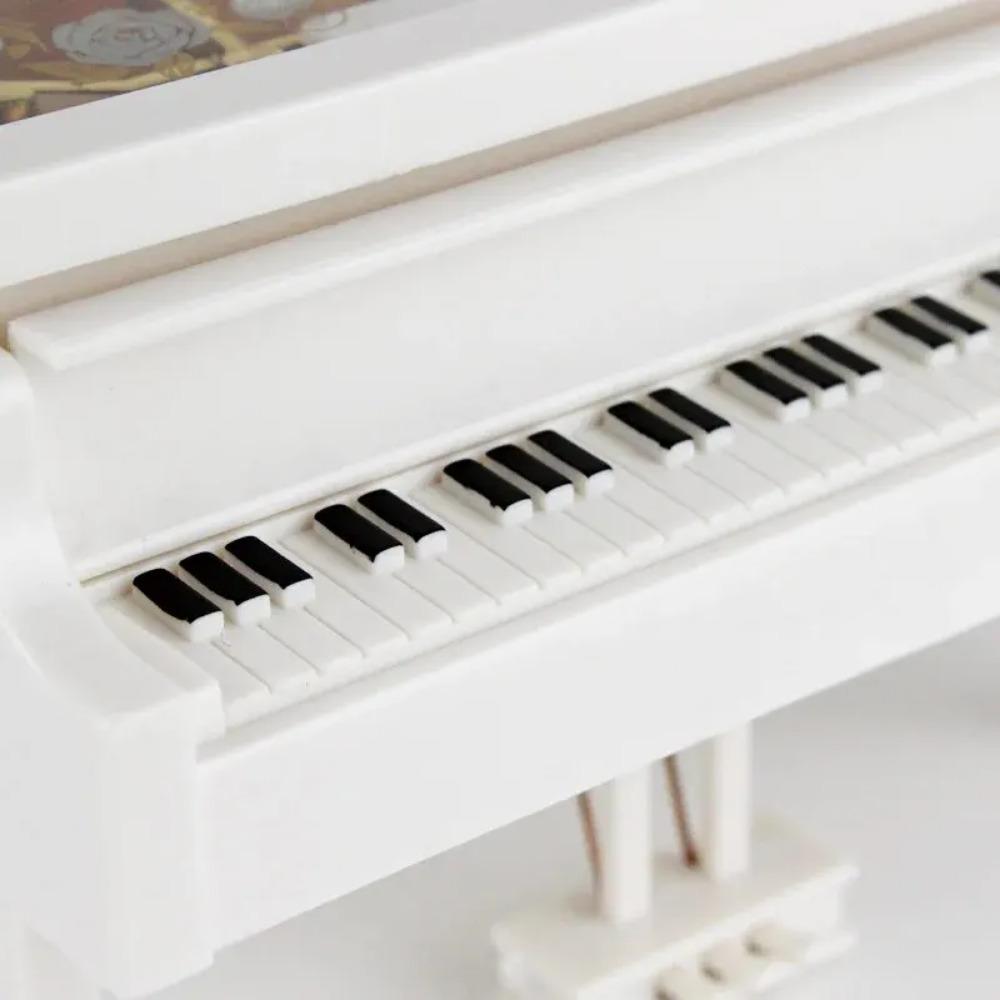 1PC Piano Music Box With Light New Year Gift For Girl Friend Christmas Present Home Decoration Without Battery