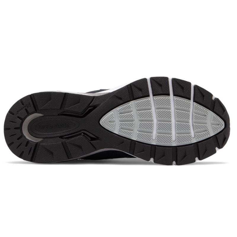 New Balance Women's 990v5 Made In Usa 'Navy Silver' Women's Sneakers W990NV5