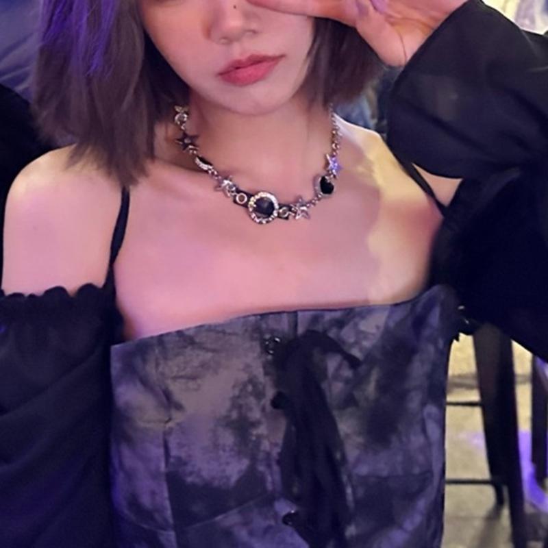 Herz Stern Strass Stein Halskette Kette Süß Cool Schlüsselbein Kette Halskette Schmuck Punk Choker Einzigartiger Anhänger Halskette