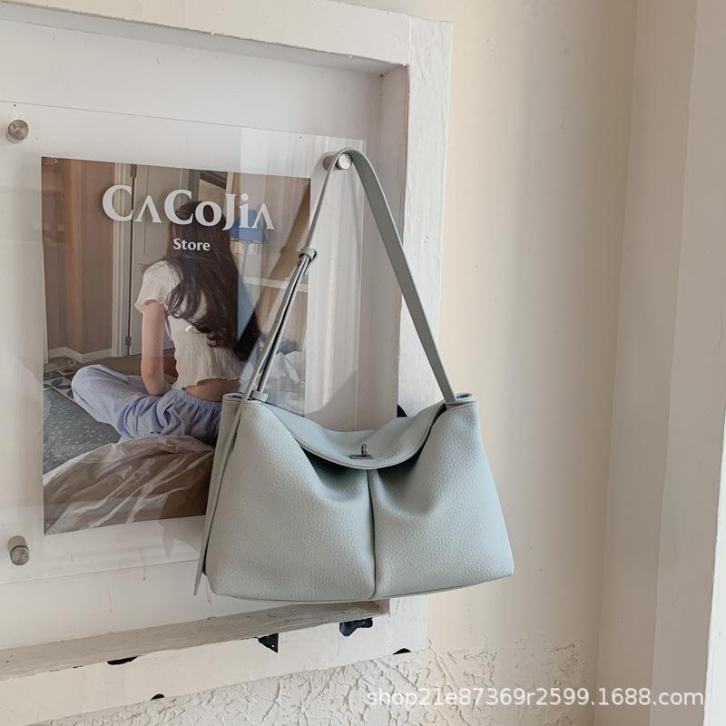 Underarm Bag - Retro Single-shoulder Bag with Large Capacity and Casual Tote Design