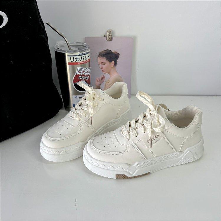 

Весенние новые кожаные кроссовки на платформе, женские повседневные спортивные туфли-лодочки с круглым носком, простые белые женские туфли 40