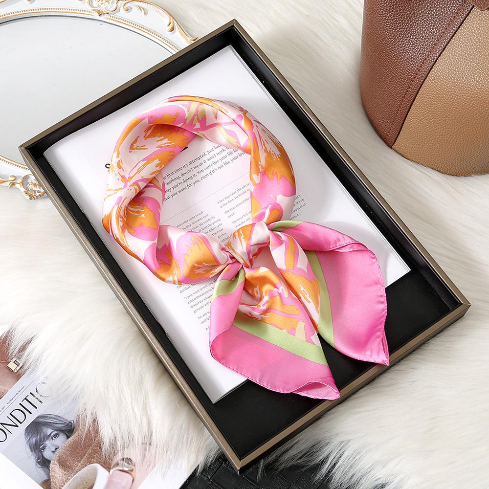 Camellia Flower Simple Silk Scarf Female Shanghai Story Thin Mom High-End Small Square Scarf Scarf