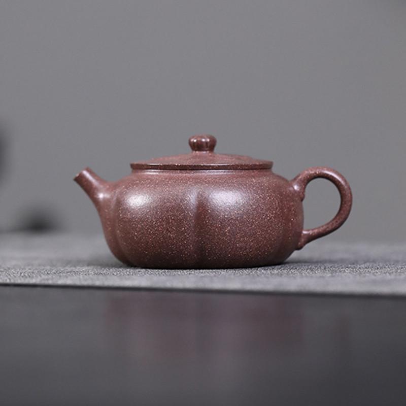 

110ml Chinese Yixing Purple Clay Teapots Handmade Flat Pumpkin Tea Pot Beauty Tea Infuser Kettle Household Zisha Tea Set