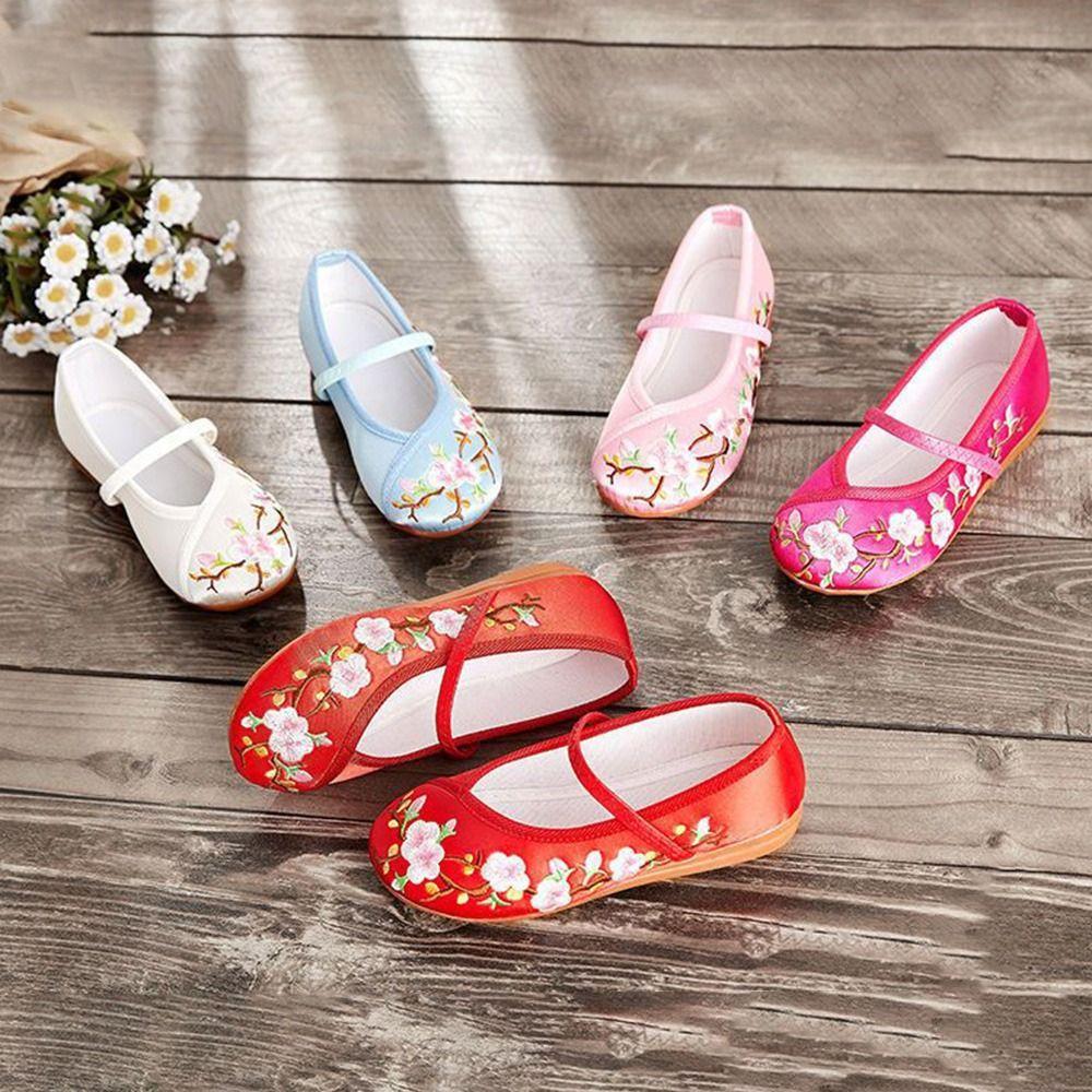 Soft Sole Floral Embroidery Satin Shoes Wear Resistant Hanfu Shoes Ballet Shoes For Girl Women