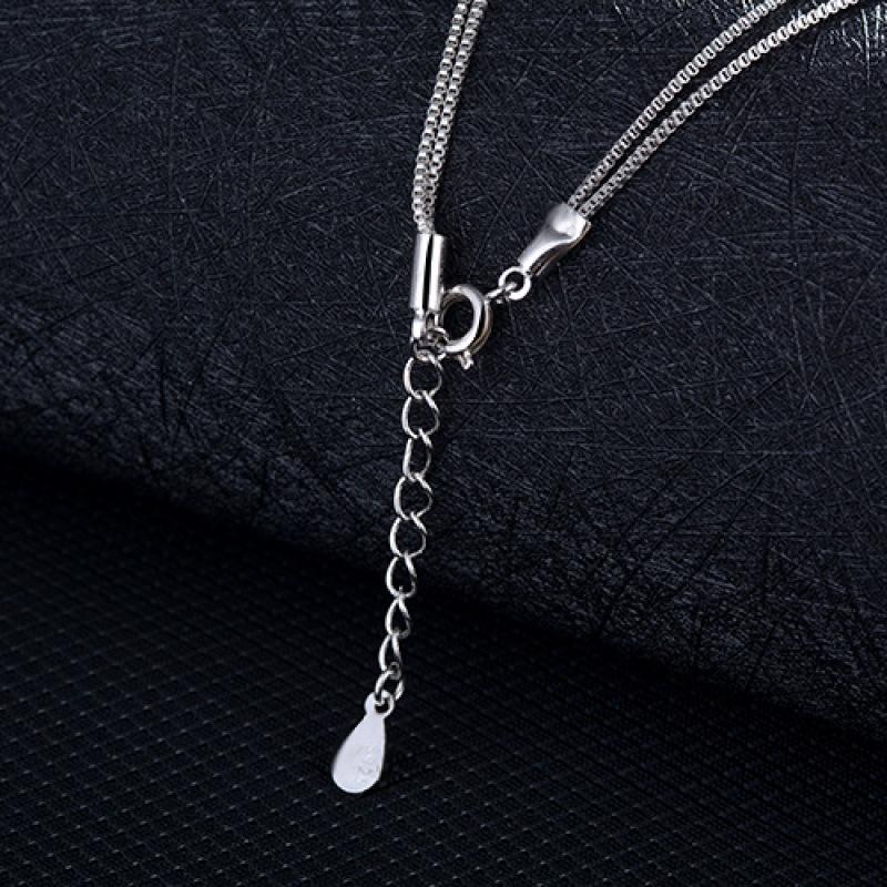 Heart Shaped Double Layer Necklace for Women with One Heart and One Diamond Temperament Item Versatile Accessories Short Collarbone Chain