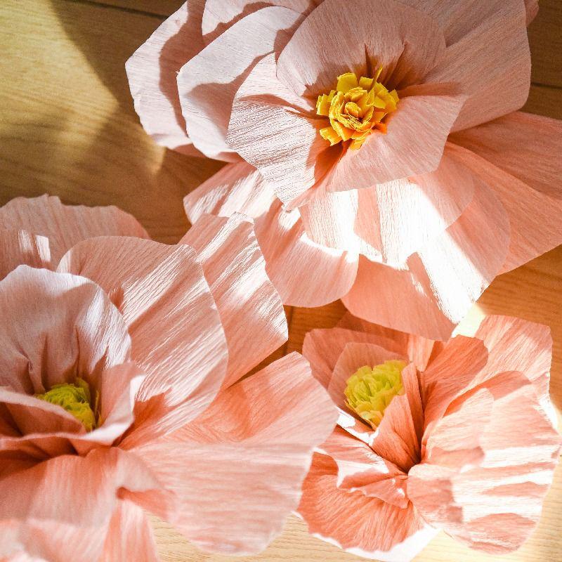 Dreidimensionale gefaltete Papierblumen-Dekoration für Hochzeit und Schlafzimmerwand