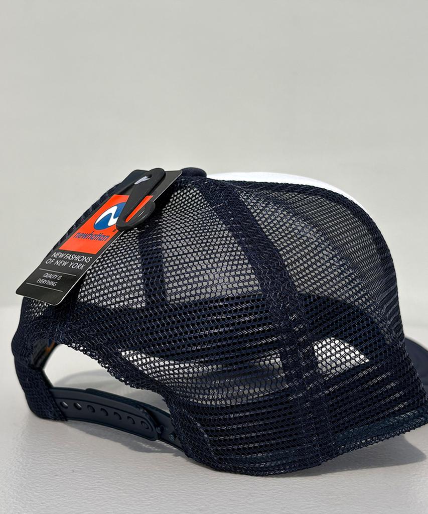 Nyuhaeteun Poly Mesh Cap (White/Navy)