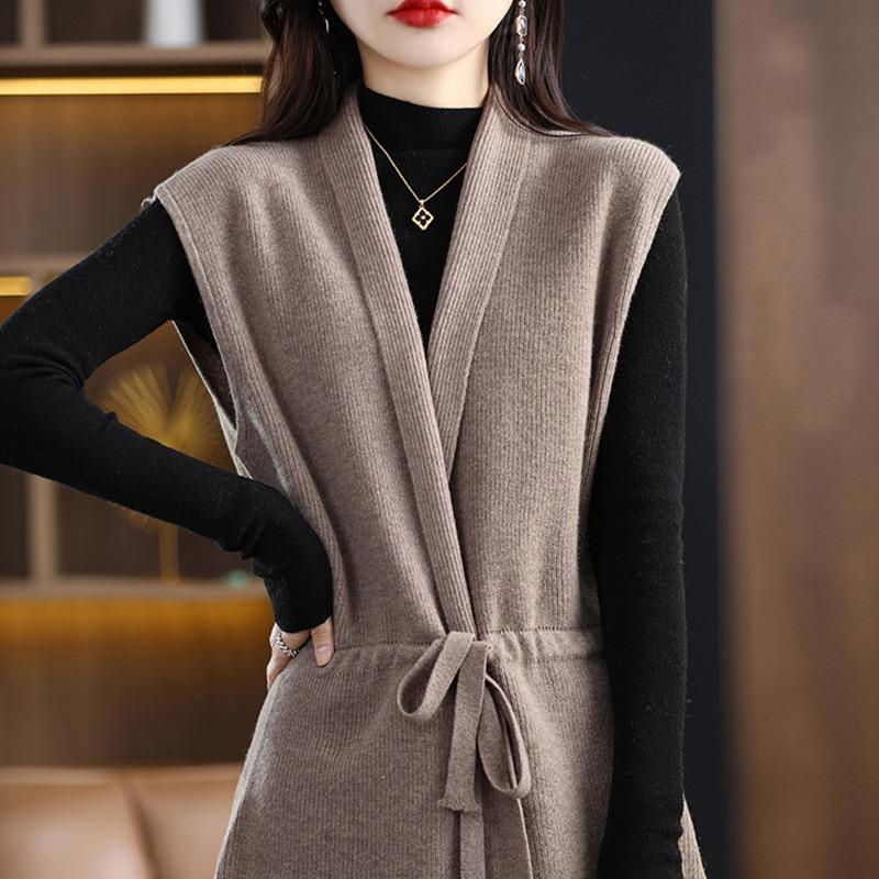 Vest vest women's autumn and winter new solid color V-neck cardigan sleeveless outer cardigan loose and versatile knitted women's vest