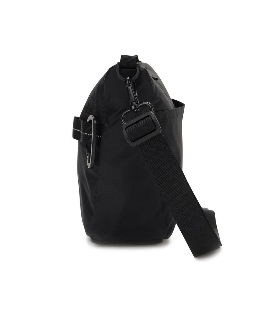 Discovery Expedition Klyver Medium Crossbody Bag (Black)
