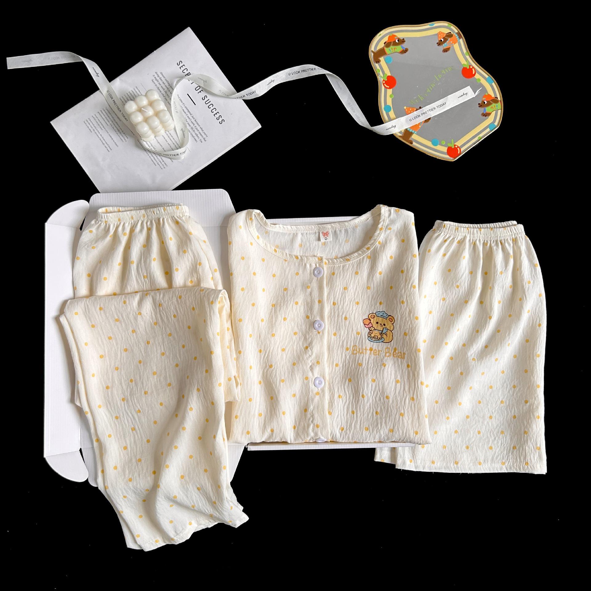

Three-Piece Women s Summer Pajama Set: Cute Cloud Cotton with Small Lapel and Round Neck. XL-2XL