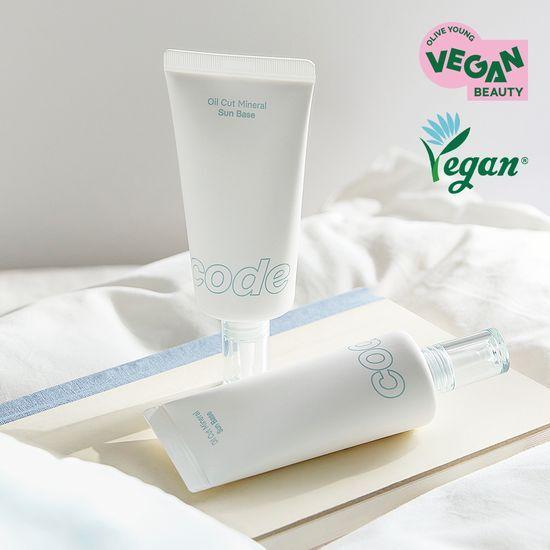 Codeglocolor Oil Cut Weapon-Free Sun Base