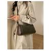 Xeie Thuk Crossbody Handbag Women PU Adjustable Strap Daily Casual