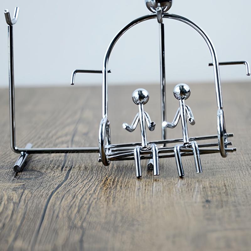 1PC Lovers Swing Kinetic Art Balance Manual Swing Physical Mechanics Decompression Home Office Desktop Decoration Gift For Child
