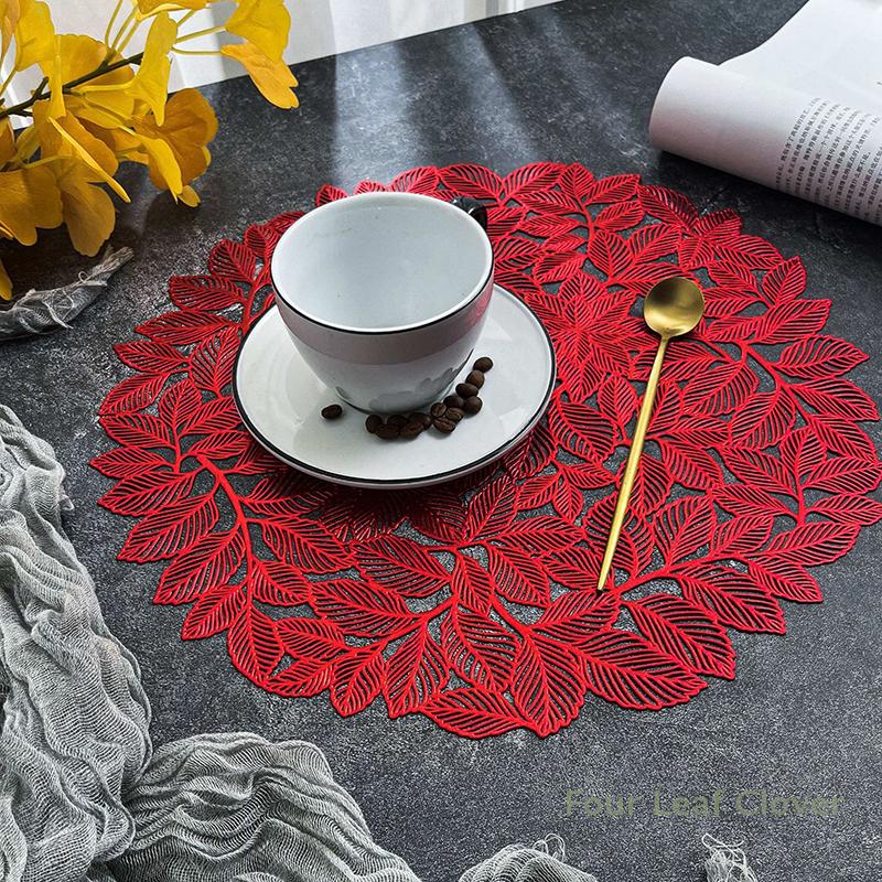 Leaf Hollowed Out PVC Placemats Household Light Luxury Anti Slip And Thermal Insulation Dining Table Decor Mat