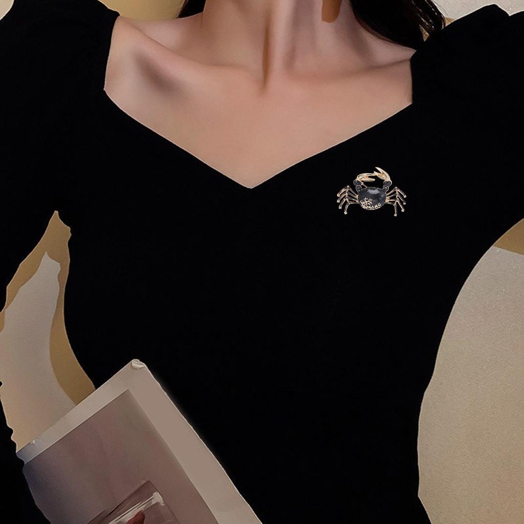 Retro-Emaille-Brosche in Krabbenform – exquisite Anstecknadel aus Legierung, Anstecknadel für Anzug, Schmuckgeschenk, Damenmantel-Accessoires